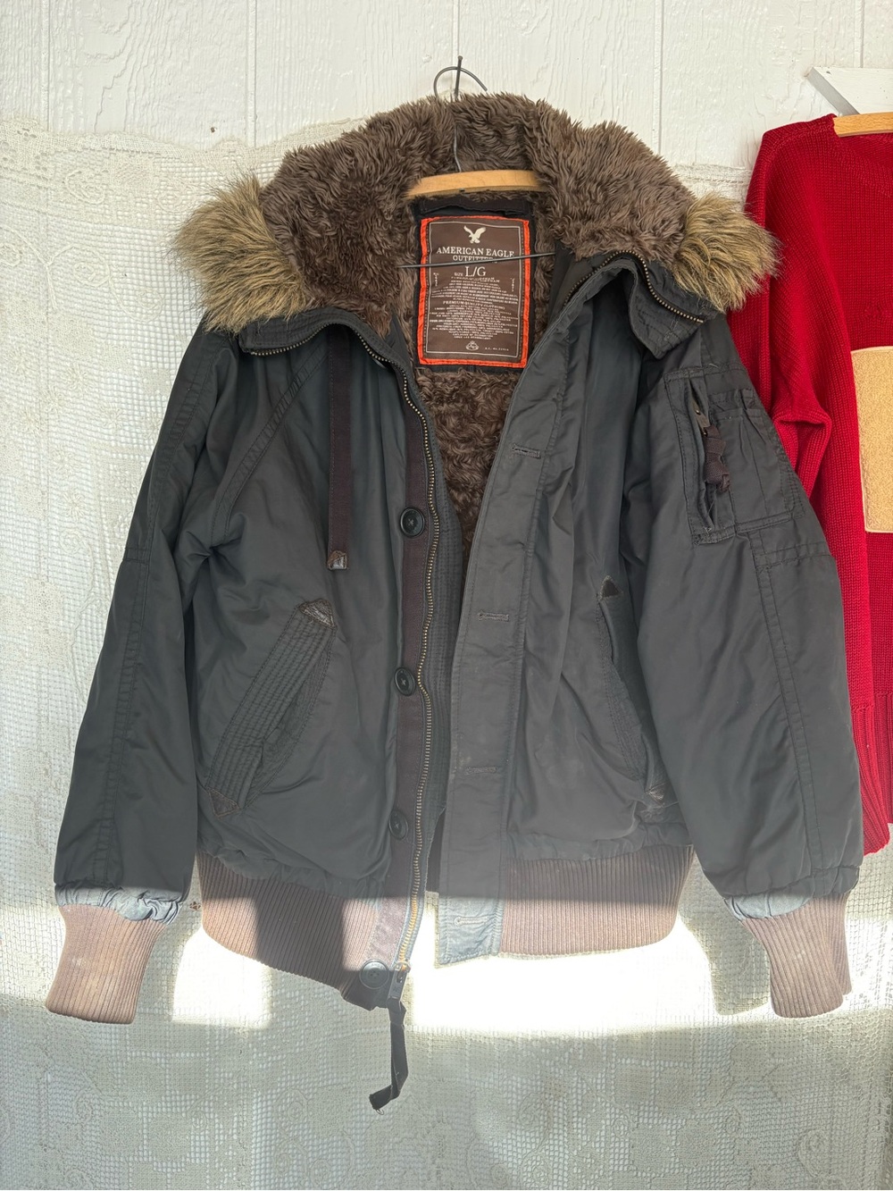 American Eagle Outfitters Men’s Dark Brown Bomber Jacket with Fur-Lined